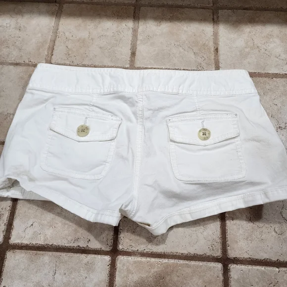 Pre-loved Express Shorts (2 pair) - Picture 11 of 16